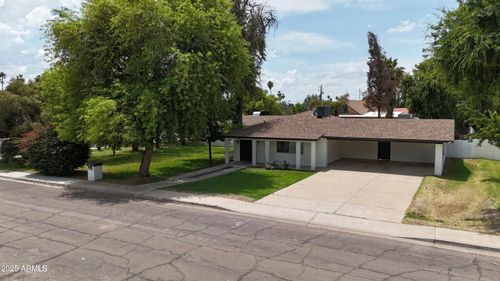 8002 N 5th Ave, Phoenix, AZ, 85021-5612 | Card Image