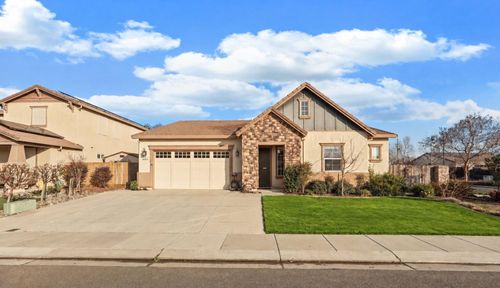 1017 Kumara, Manteca, CA, 95337 | Card Image
