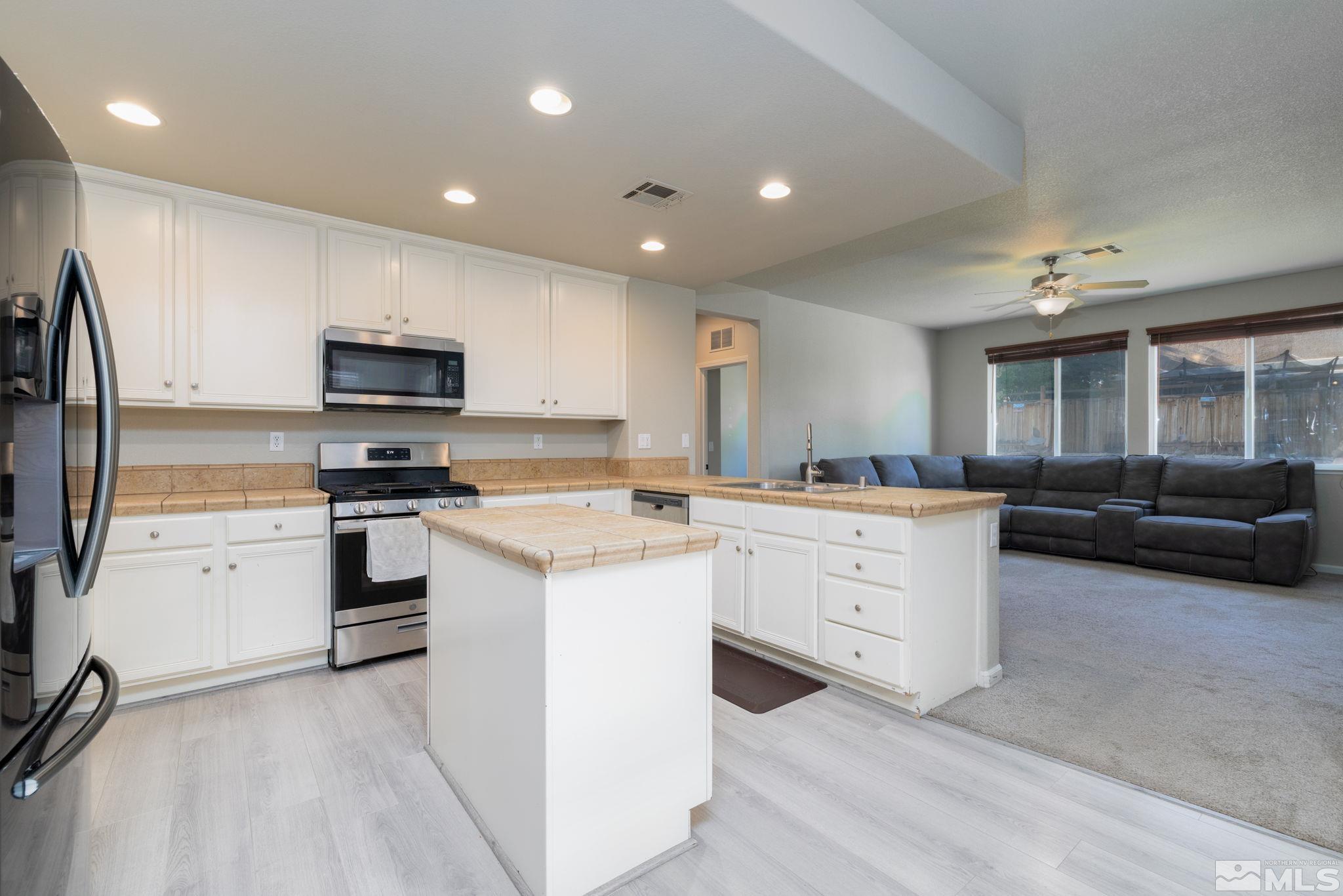Banfi Ct, Sparks, NV 89436