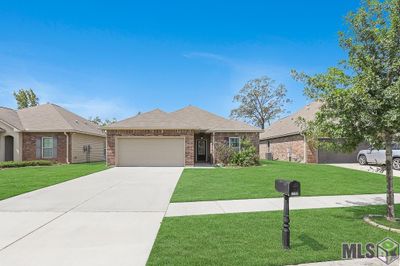 15359 Mossystone Dr, House other with 3 bedrooms, 2 bathrooms and null parking in Prairieville LA | Image 2