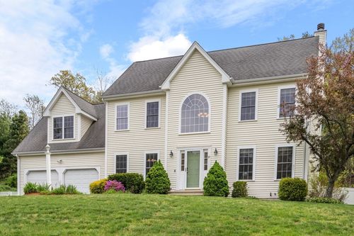 10 Gannett Way, Hopedale, MA, 01747-1448 | Card Image