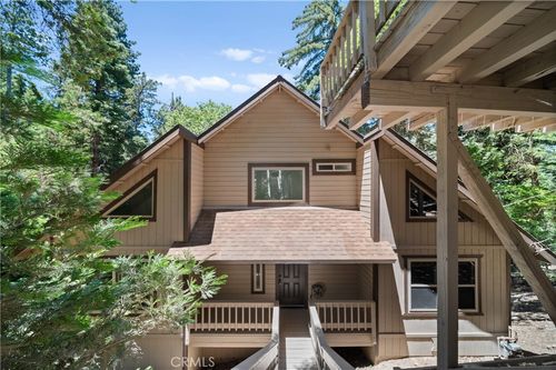 574 Mill Ct, Lake Arrowhead, CA, 92352 | Card Image