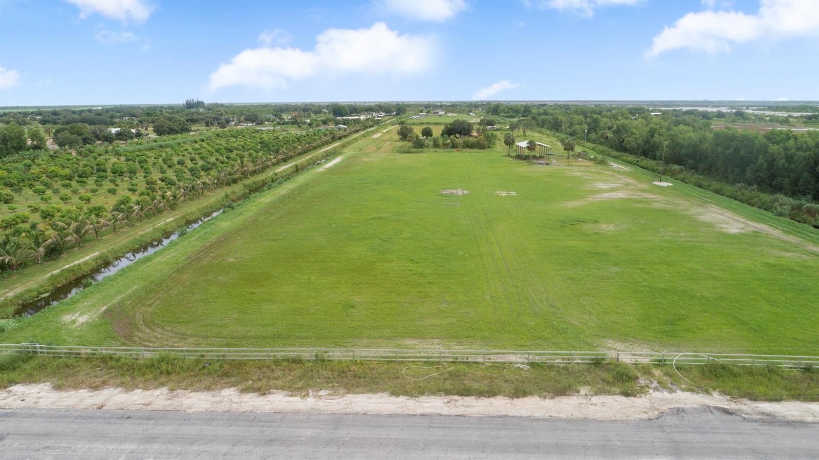Land in Loxahatchee 2