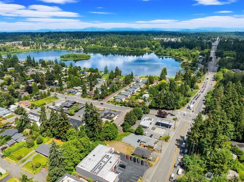 7629 Lake Ballinger Way, Edmonds, WA, 98026-9162 | Card Image