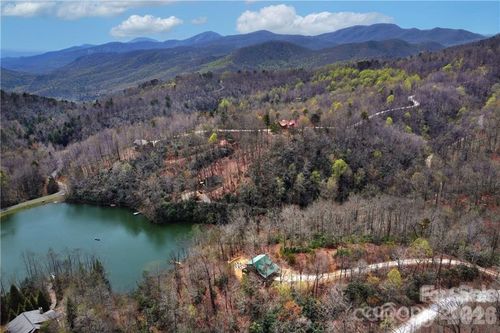 552 Lake Rd, Old Fort, NC, 28762 | Card Image