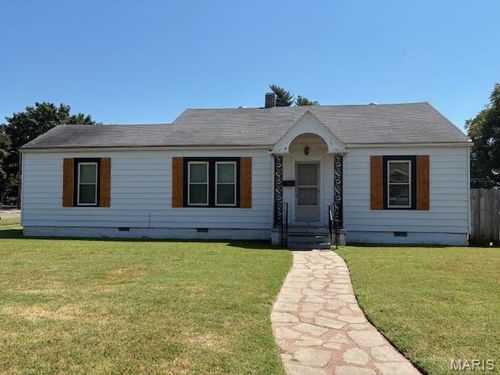 210 N Douglass St, Malden, MO, 63863-1916 | Card Image
