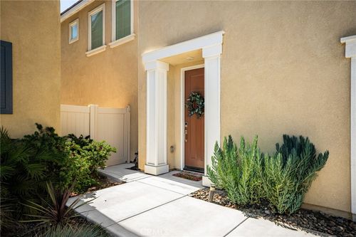 872 Bluebell Way, Beaumont, CA, 92223-6603 | Card Image