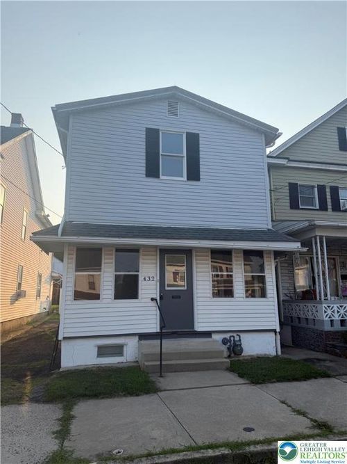 432 N 3rd St, Lehighton Borough, PA, 18235-1425 | Card Image