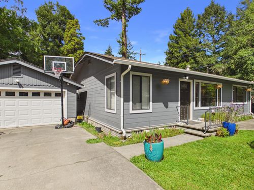 56 River Road, Miranda, CA, 95553 | Card Image