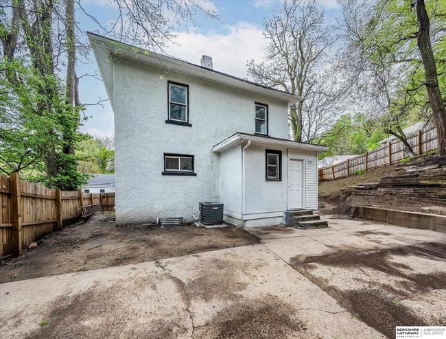 122 E Angle Ave, House other with 4 bedrooms, 2 bathrooms and 1 parking in Council Bluffs IA | Image 28