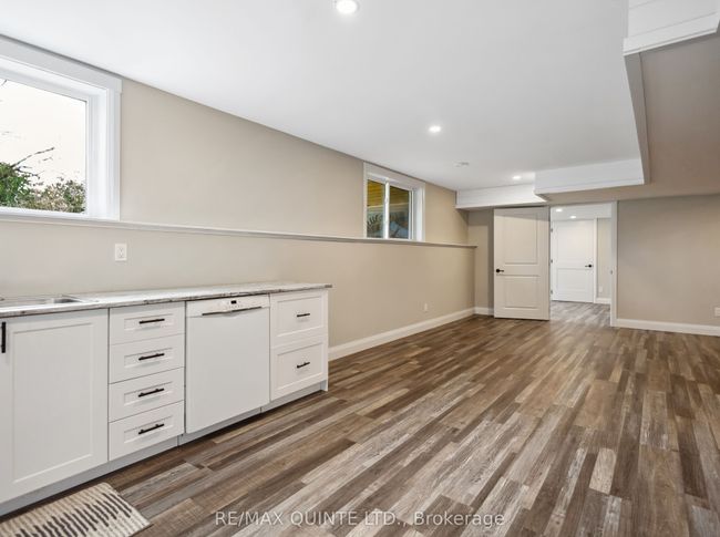 5262 Highway 37, House other with 5 bedrooms, 3 bathrooms and 6 parking in Thomasburg ON | Image 35