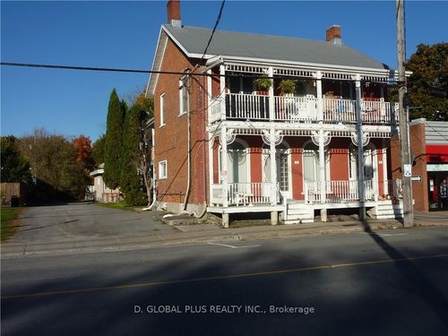 41-49 Main St E, Vankleek Hill, ON, K0B1R0 | Card Image