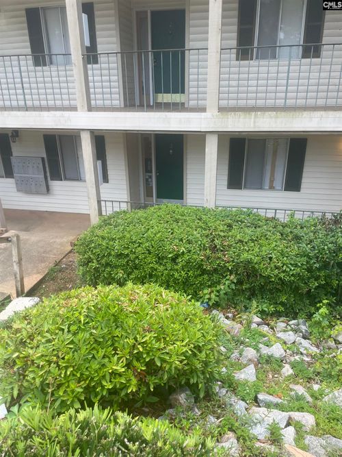 1208 Bush River Rd, Columbia, SC, 29210-7520 | Card Image