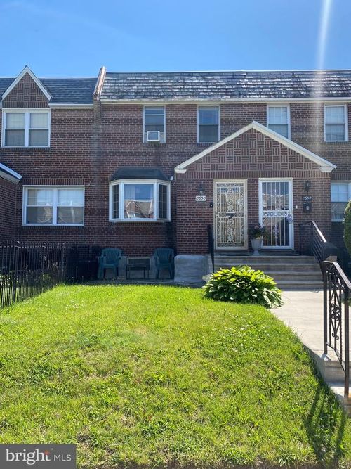 8650 Provident St, PHILADELPHIA, PA, 19150-1608 | Card Image