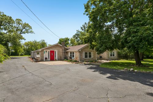26735 W Il Route 173, ANTIOCH, IL, 60002-9299 | Card Image