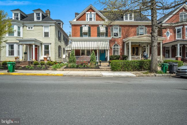 261 W Pomfret St, Home with 4 bedrooms, 3 bathrooms and null parking in CARLISLE PA | Image 4