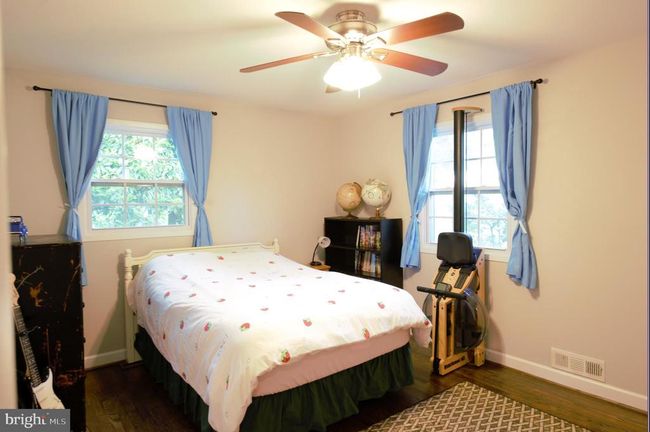 6403 Limerick Ct, House other with 4 bedrooms, 3 bathrooms and null parking in SPRINGFIELD VA | Image 19