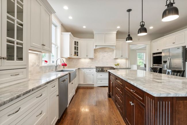 12 Hunters Ln, House other with 4 bedrooms, 5 bathrooms and 2 parking in Natick MA | Image 6