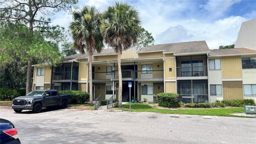 202-13289 Arbor Pointe Cir, TAMPA, FL, 33617-1115 | Card Image