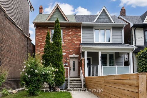 971 Lansdowne Ave, Toronto, ON, M6H3Z5 | Card Image