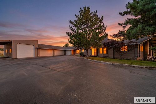5180 Redonda Circle, Idaho Falls, ID, 83406 | Card Image
