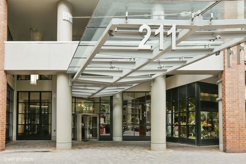 apt-2514-211 Ohio St, Chicago, IL, 60611-3257 | Card Image