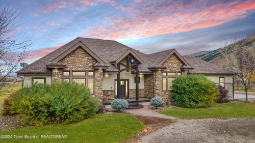 81 Twin Cliffs Rd, Afton, WY, 83110 | Card Image