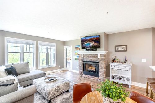 511-465 Peaceful Haven Dr, Boone, NC, 28607-9588 | Card Image