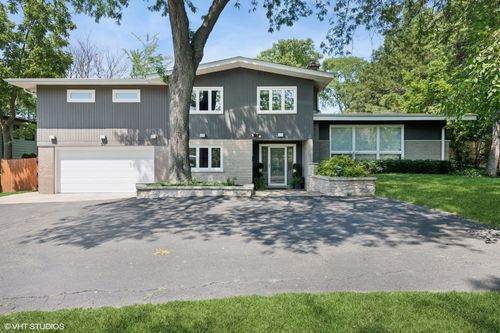 551 Dundee Rd, Glencoe, IL, 60022-1401 | Card Image