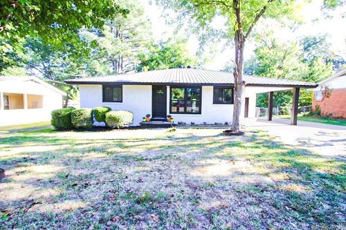 2721 Primrose St, Jonesboro, AR, 72401-4548 | Card Image