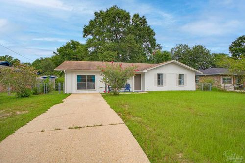 5922 Independence Dr, Milton, FL, 32570 | Card Image
