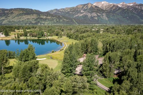 3125 Tucker Ranch Rd, Wilson, WY, 83014-9703 | Card Image