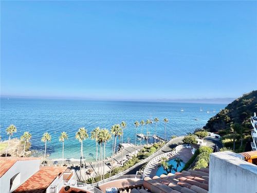 69-36 Camino De Flores, Avalon, CA, 90704-2822 | Card Image