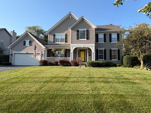 1068 Fox Path, West Dundee, IL, 60118-3137 | Card Image