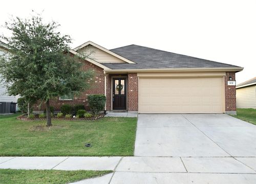 613 Rio Bravo Dr, Haslet, TX, 76052-5826 | Card Image