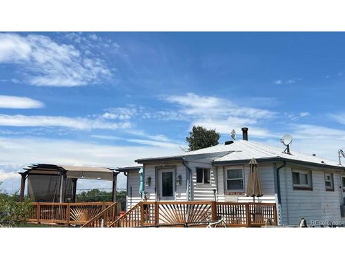 12749 County Road 8 1/2, Fort Lupton, CO, 80621-8346 | Card Image