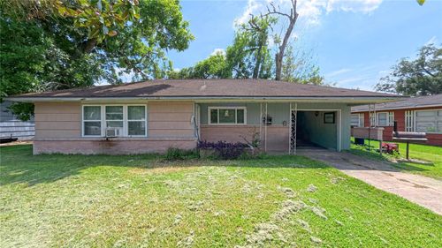 116 Chestnut St, Lake Jackson, TX, 77566-5526 | Card Image