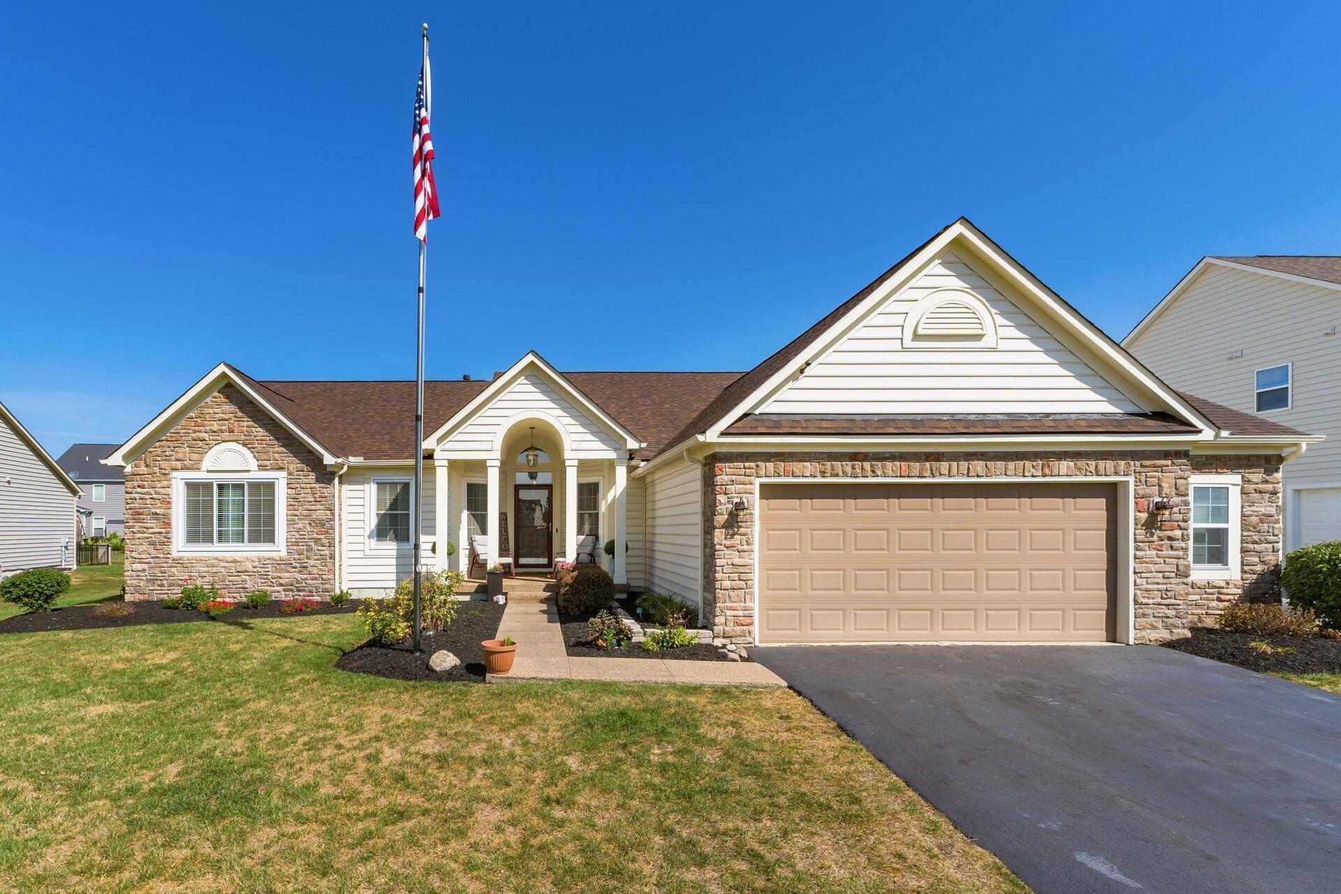 Mallow Ln, Grove City, OH 43123