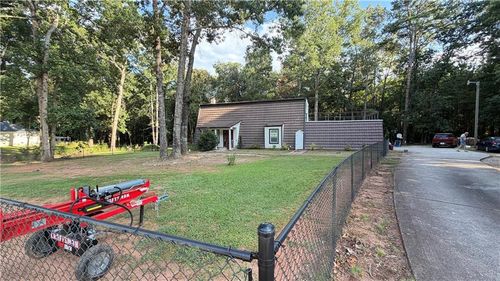 380 Linda Ln, Carrollton, GA, 30117-7400 | Card Image