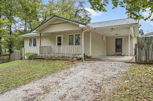 106 Circle Dr, Crane, MO, 65633-8302 | Card Image