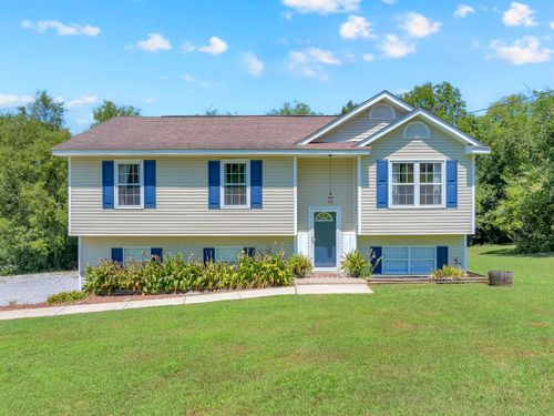 2852 Buckeye Loop, Lynchburg, TN, 37352-7043 | Card Image
