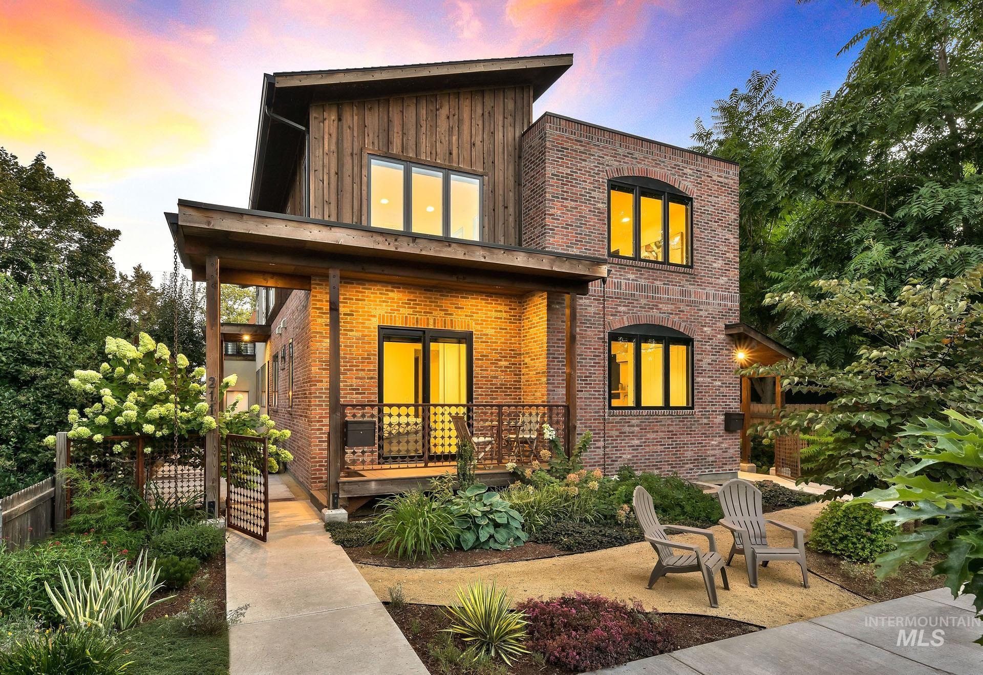Bannock St, Boise, ID 83702