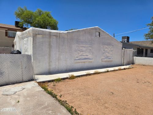 2202 N 26th Pl, Phoenix, AZ, 85008-2706 | Card Image