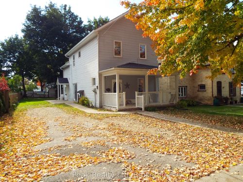 90 John St W, Huron, ON, N0G2W0 | Card Image