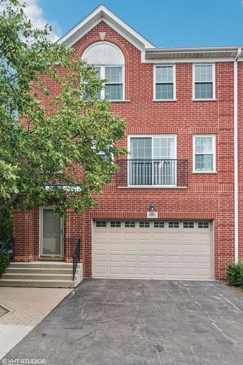 926 Bromley Pl, Northbrook, IL, 60062-5986 | Card Image