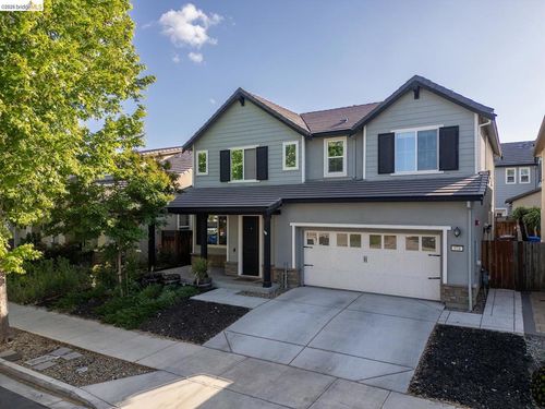 974 Princess Way, Brentwood, CA, 94513-1247 | Card Image