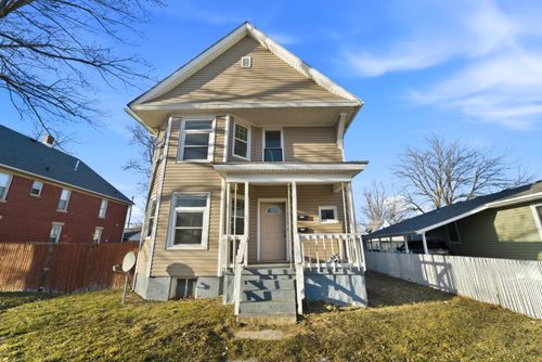 208 E Barker Ave, Michigan City, IN, 46360-4637 | Card Image