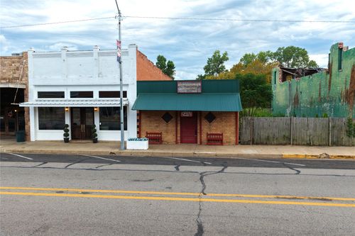 506 Main St, Teague, TX, 75860-1626 | Card Image