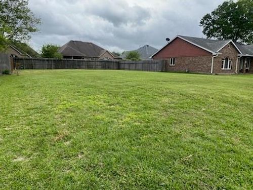 2925 Forest Hills Dr, League City, TX, 77573-5919 | Card Image