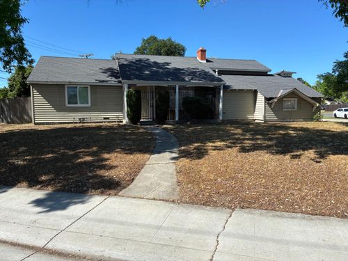 2183 Florin Road, Sacramento, CA, 95822 | Card Image